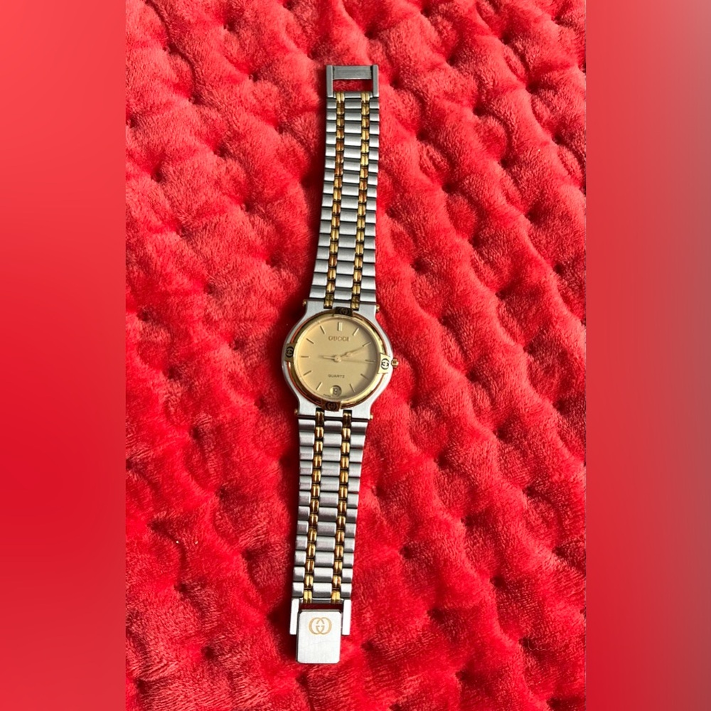 Mens GUCCI 9000M watch⭐️FULLY SERVICED ‼️ - Picture 4 of 14